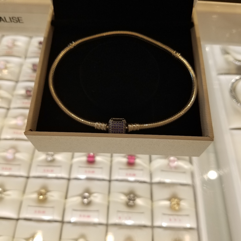 Pandora Icons blue pave snake barrel bracelet - Picture 4 of 14